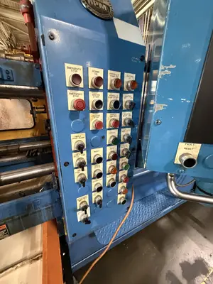 Used _UNKNOWN_ _UNKNOWN_ Injection Molding Machines Michigan US | Harbor Machinery Inc. #1421710