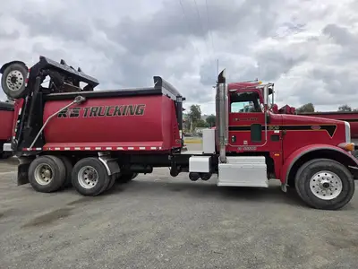 USED 2013 PETERBILT 365
