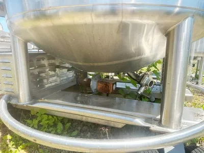 USED 1983 LETSCH CORPORATION 250 GALLON