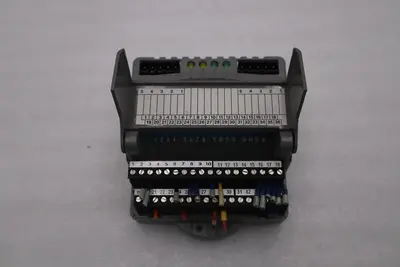 GIDDINGS & LEWIS M.1300.7372 R1 Input Module 24VDC SINK/SOURCE STOCK 625-D