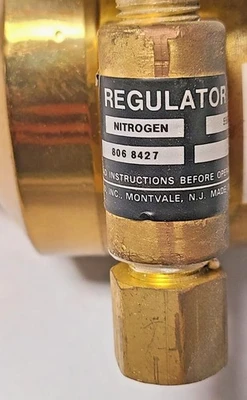 UL Airco 327L COMPRESSED Gas Regulator Nitrogen Brass PRESSURE 806 8427 555