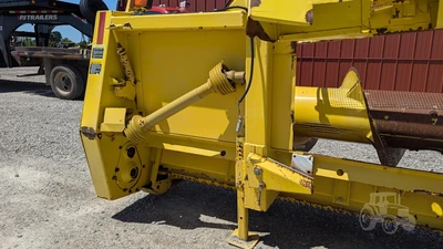 USED JOHN DEERE 640A