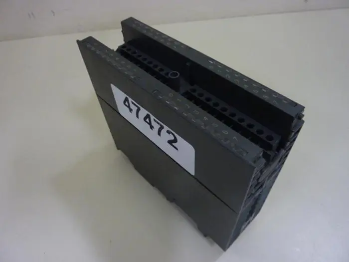 Used SIEMENS 6ES7 321-1BL00-0AA0 Circuit Boards Michigan US | Ideal Machinery #572960