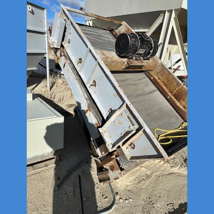 Used CUSTOM BUILT _UNKNOWN_ Vibratory Screens US | Savona Equipment LTD #1171040