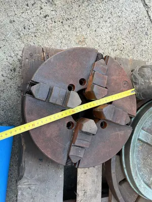 USED CHUCKS DIA 310 MM 4 CLAWS