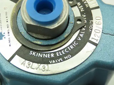 Honeywell Skinner A3LX31 Solenoid Valve 3-Way NC 120V 125 PSI 1/4" NPT -No Coil