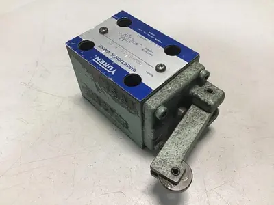 USED YUKEN DCG-01-2B3-R-40