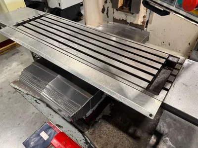 2002 MILLTRONICS MB20 CNC Vertical Mills | GMT (14)
