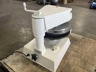 Doughpro Manual Pizza Dough Press