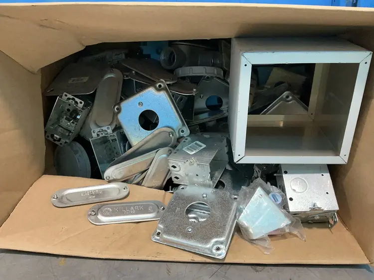 Used KILLARK _UNKNOWN_ Electrical Boxes Ohio US | HGR 24 #1489724