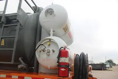 Used 2014 PETERBILT 367 Tanker trucks Texas US | Roll Off Truck World #1491934