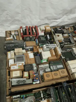 4 PALLETS OF ASSORTED AUTOMATION AND CONTROLS