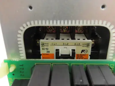 Fanuc A05B-2452-C521 Servo Drive E-Stop Unit Relay Control