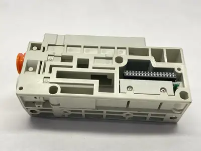SV2000-51D1-13AS-N11 | SMC  Pneumatic Manifold Endplate - New Other