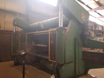 USED 1992 ACCURPRESS 7500