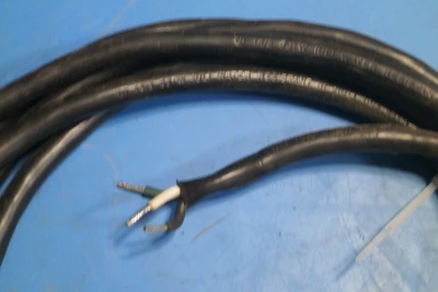 USED AMP CABLE