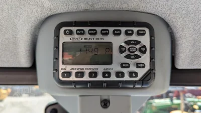 USED 2017 NEW HOLLAND T4.100