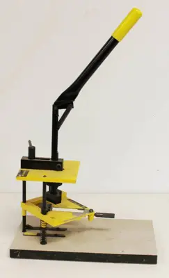 Pro Joiner Picture Framing Logan Model # F 300-2