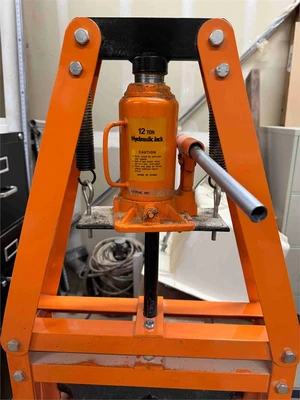 Used CENTRAL HYDRAULICS _UNKNOWN_ H-Frame Presses Oregon US | MachineryMax #1507560