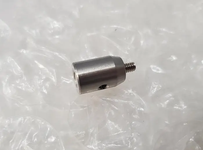 NEW THORLABS TR075