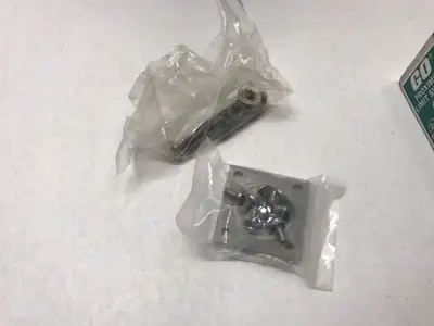 USED GO SWITCH HEAVY PILOT DUTY PROXIMITY LIMIT SWITCH SENSOR