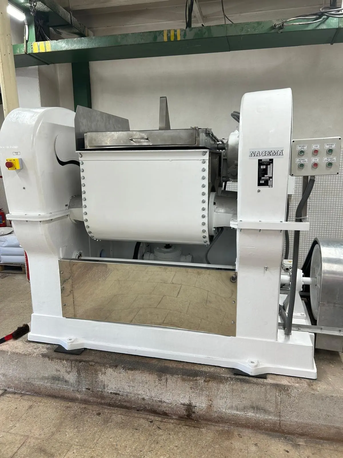 USED NAGEMA DMK300