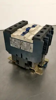 TELEMECANIQUE LC1D80004P7 CONTACTOR 125A 230V 4E-9