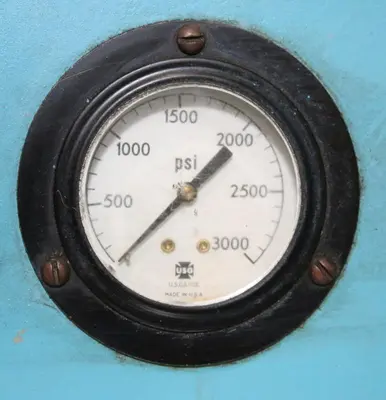 4 TON DENISON MODEL WR45LC304F51SO95316D HYDRAULIC MULTI-PRESS