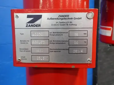 USED 1989 ZANDER KE200