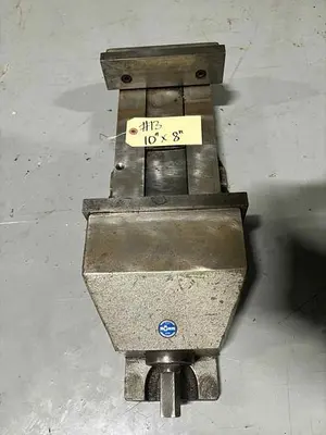 MACHINING CENTER VISE