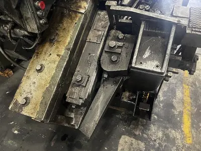 USED WATERBURY FARREL 40