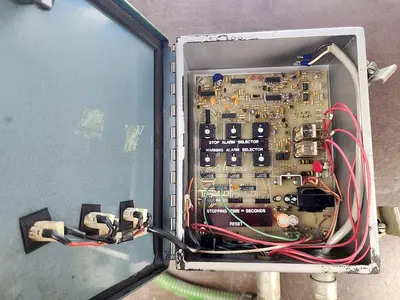 USED GORDON ELECTRIC DM-325
