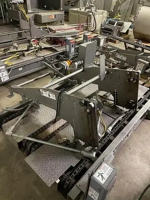 Whallon High Speed Bright Can Palletizer