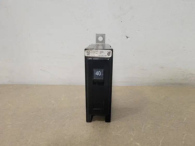 Used CUTLER-HAMMER BA140 Switchgears British Columbia CA | Lenmark #239146