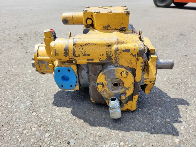 Used SAUER SUNDSTRAND 21M-2501AA-RCDX Parts (Hydraulics and Pneumatics) British Columbia CA | Lenmark #266040