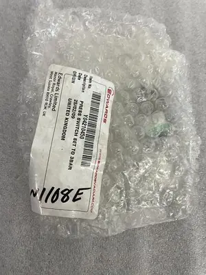 EDWARDS Y04210450 PRESS SWITCH SET TO 3BAR