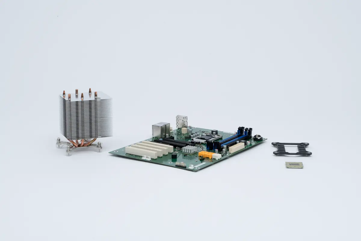KUKA MB FTS D3076-K + CPU Core i5 + heat sink