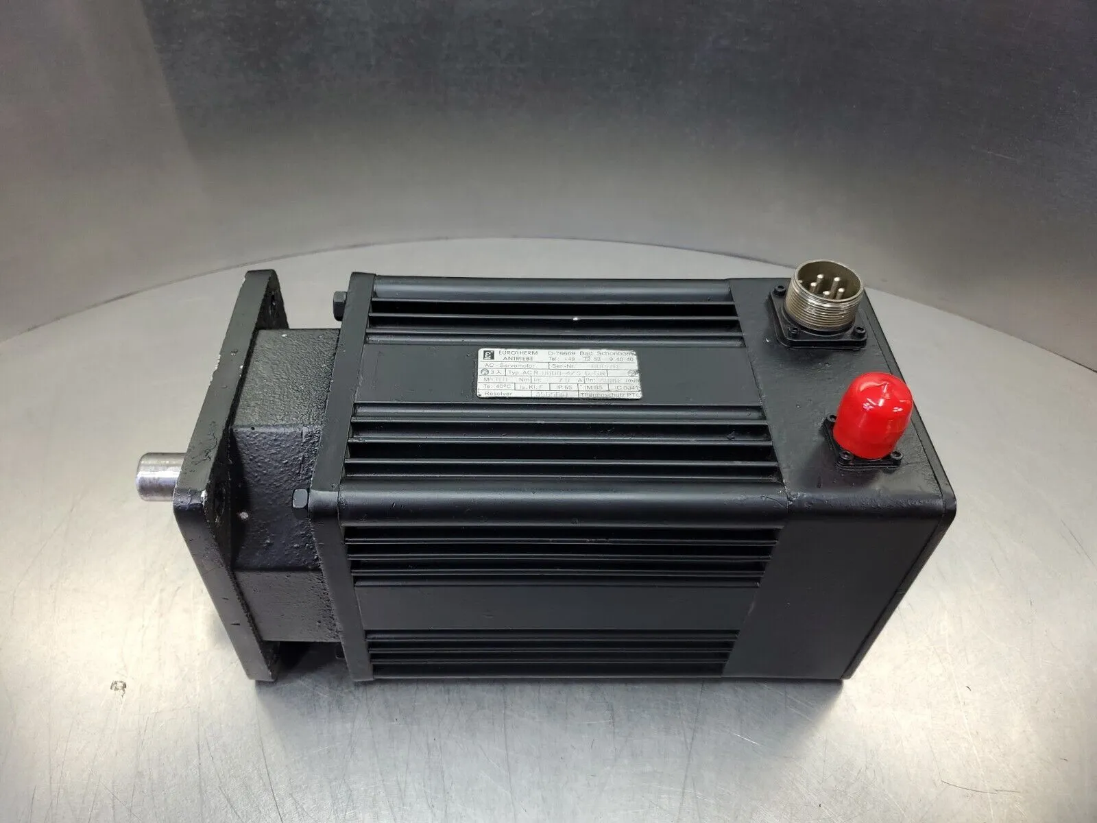 Eurotherm ACR 0880-4/3-6-GW AC Servomotor, 4000rpm. 1-E5