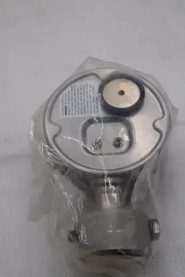 PMC 60 PSI PRESSURE GAUGE HC.003 DOW 200 8742 #L-804