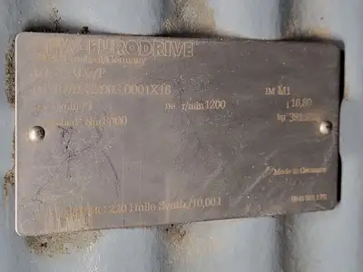 NEW SEW-EURODRIVE R137 AD7/P