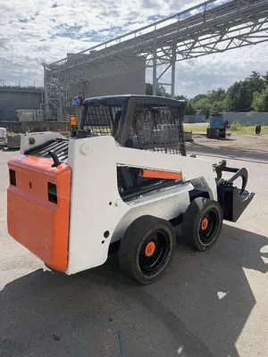 Used BOBCAT 763 Skid Loaders Pennsylvania US | Global Equipment International, LLC #408585