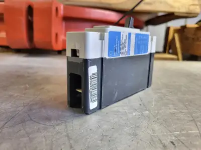 USED CUTLER-HAMMER FDB1020