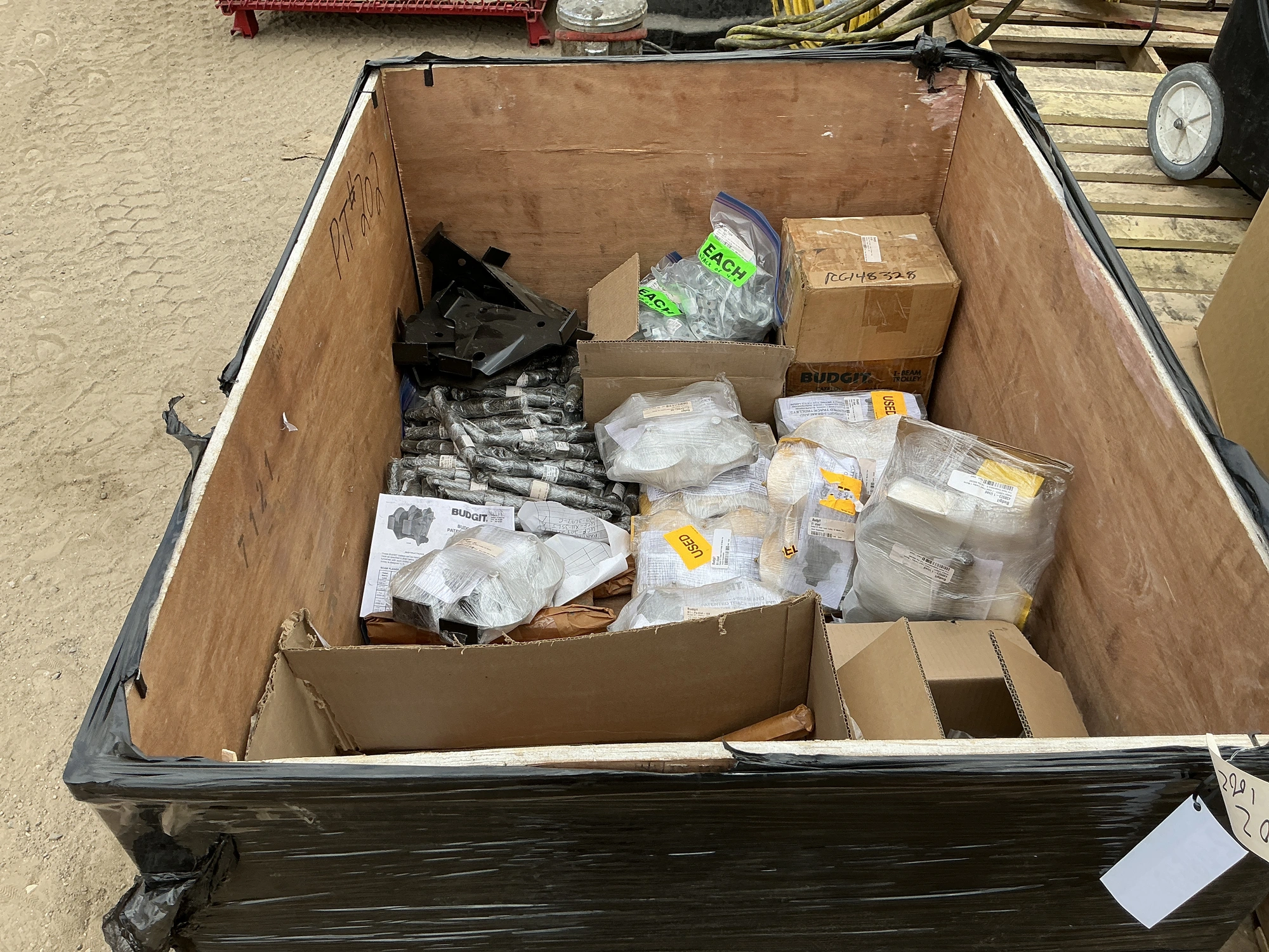 Used _UNKNOWN_ _UNKNOWN_ Parts & Accessories (Material Handling) Michigan US | Miedema Asset Management Group #1323984
