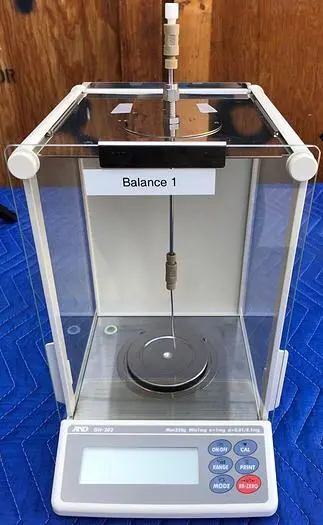AND GH-202 Max 220g ANALYTICAL BALANCE