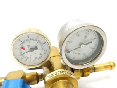 Used Advanced Specialty Gas Equipment B2-30 Regulators Michigan US | Maverick Industrial Sales #1496087