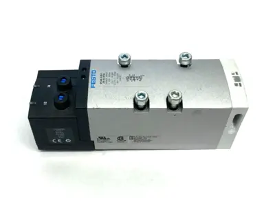Used Festo Pneumatic Double Solenoid Valve 5/2-way 560818 Solenoid Valves Michigan US | Maverick Industrial Sales #1423162