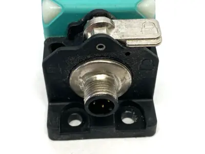 USED PEPPERL+FUCHS INDUCTIVE PROXIMITY SENSOR 120992