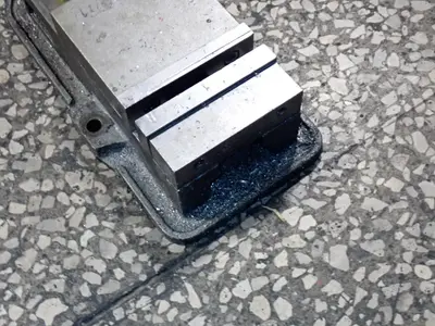 6" 6" Vise