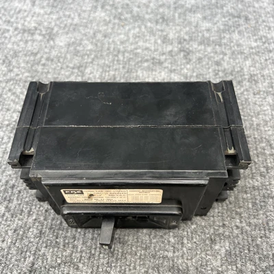 Used Federal Pacific NEF421020 Circuit Breakers California US | Davliegogo LLC #1705751