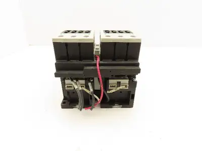 Siemens 3RA1334-8XB30-1AK6 Reversing Contactor 3-Pole 600V 3PH 120V Coil